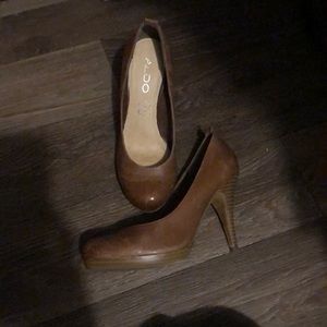 Aldo leather heels